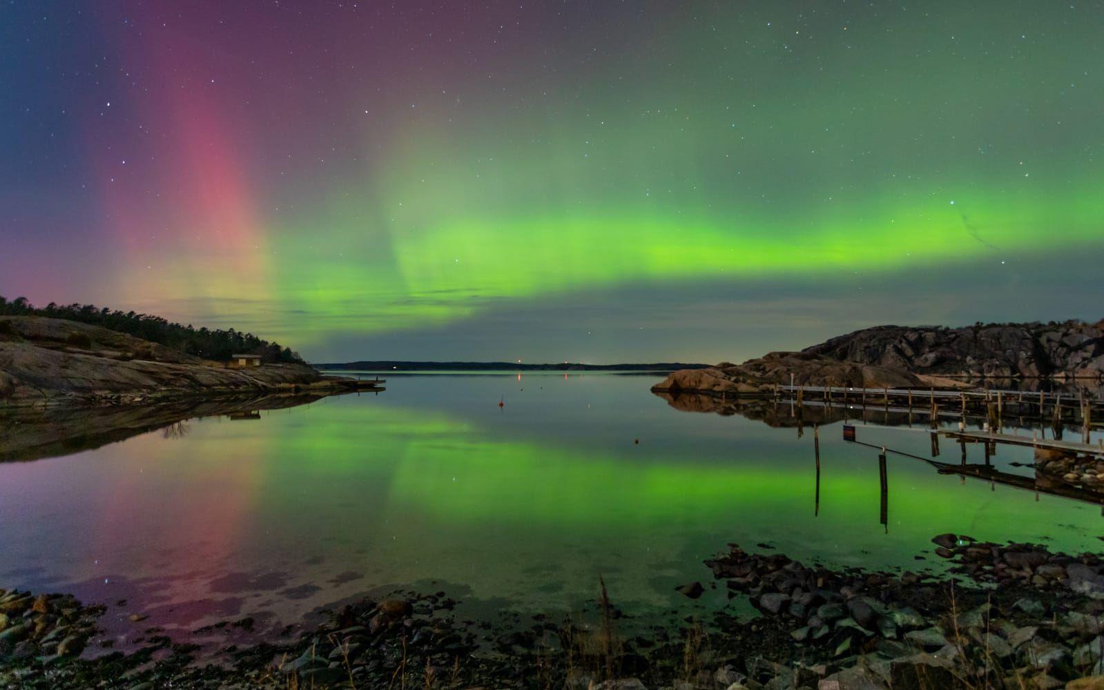 Kvällen den 27 februari vid Röra Strands hamn, Tjörn.