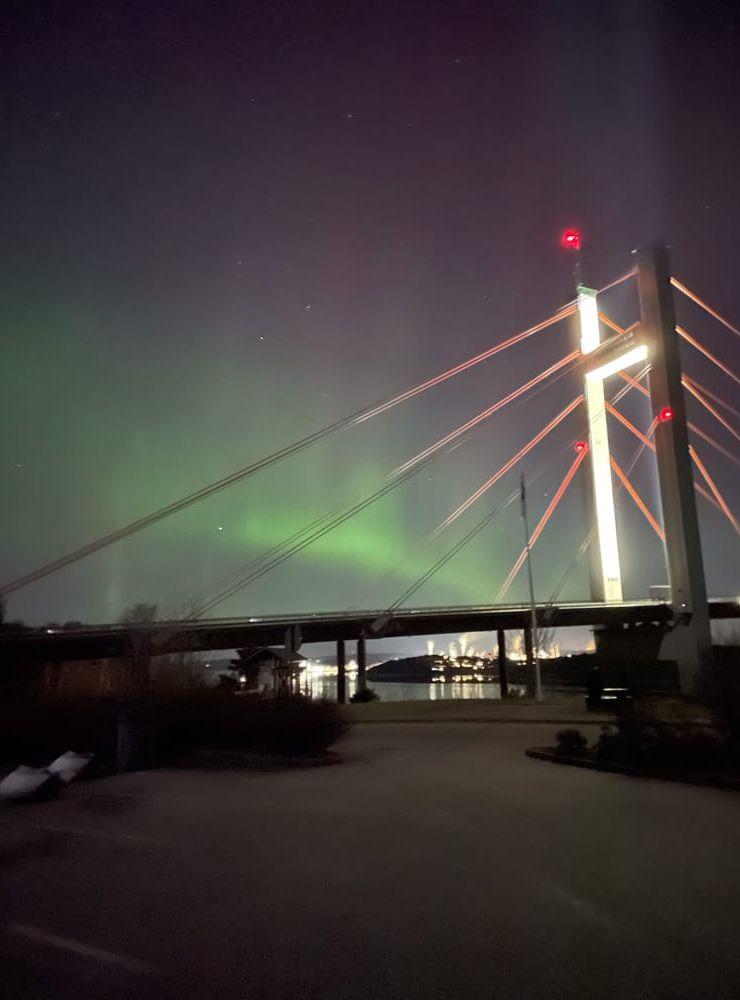 Tjörnbron den 27/2, cirka 22.30.