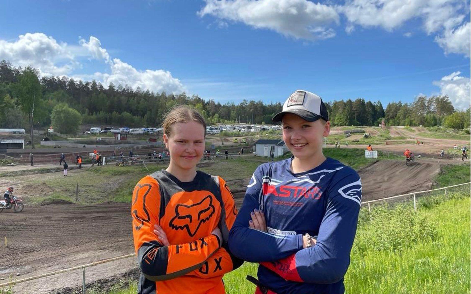 Emma Börve och Lisa Nyqvist kör för hemmaklubben Stenungsunds Motorsällskap.